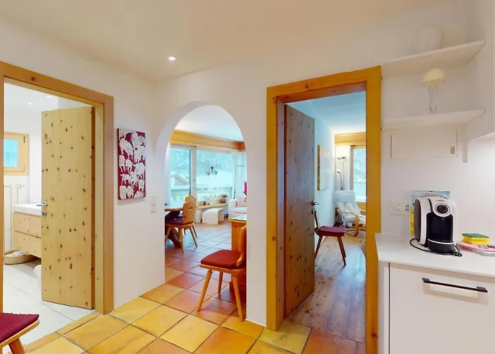 Apartment Muntagnarda 18 *