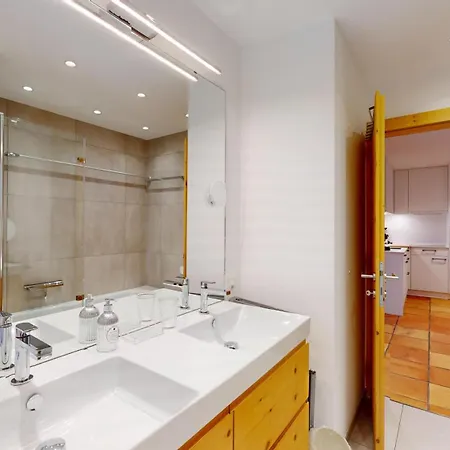 Lägenhet Muntagnarda 18 *